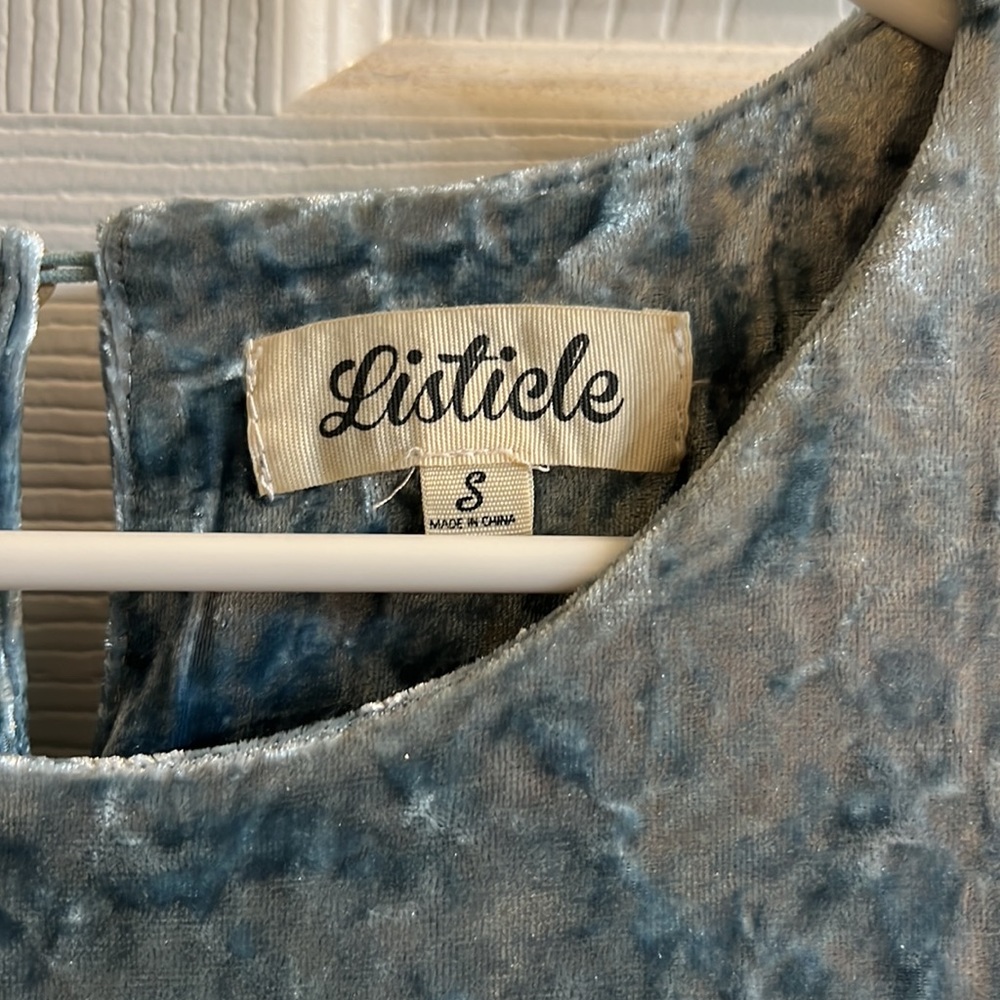 Light Blue Velvet Dress - Picture 3 of 3